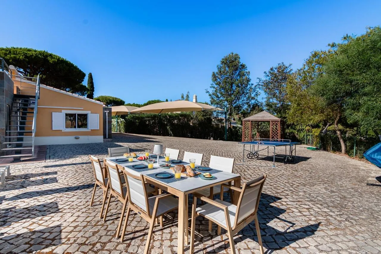 Villa Sea, Sun And Golf In Vilamoura كوارتيرا 0*,  البرتغال