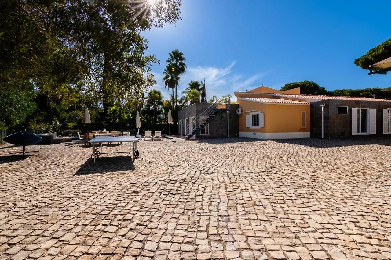 Villa Sea, Sun And Golf In Vilamoura كوارتيرا 0*,  البرتغال